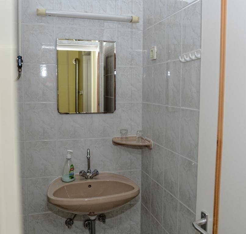Stop Apartment Bük Szoba fotó